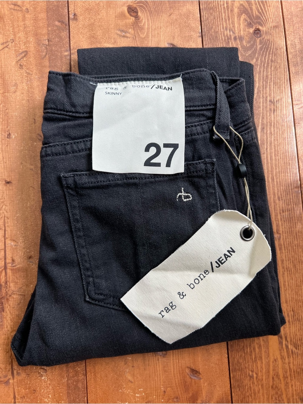 NWT Rag & Bone Skinny Soft Rock Jeans Womens 27 Distressed Black